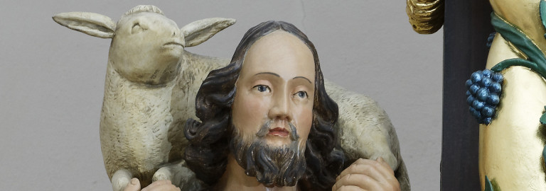 Jesus als guter Hirte am Altar